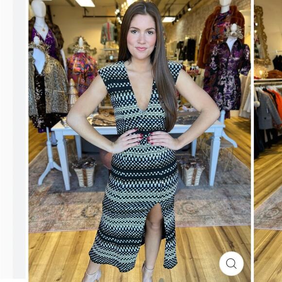 elliatt margie black & white tweed chevron deep v slit midi dress size small NEW - Picture 16 of 16